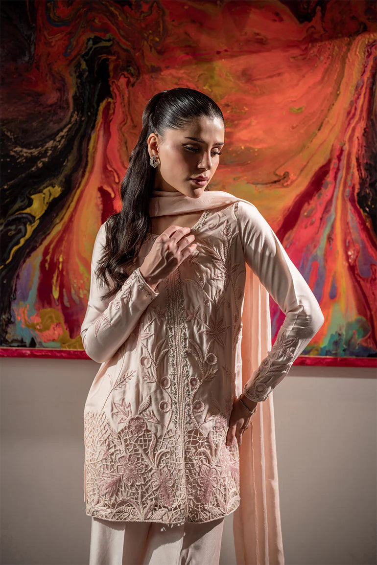 HUMAYUN ALAMGIR WOMENWEAR - Gill in Baby Pink