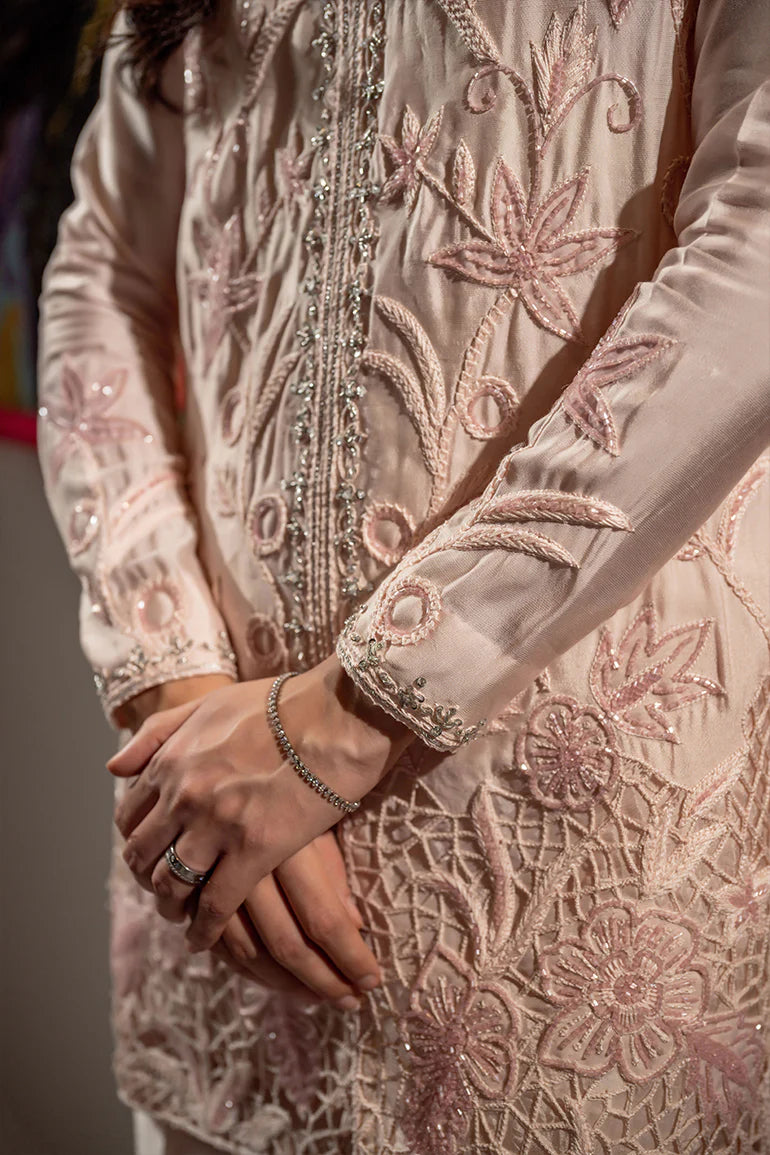 HUMAYUN ALAMGIR WOMENWEAR - Gill in Baby Pink