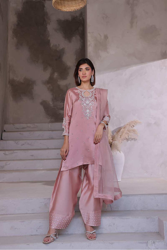 HAFSA MALIK-Petal whisper