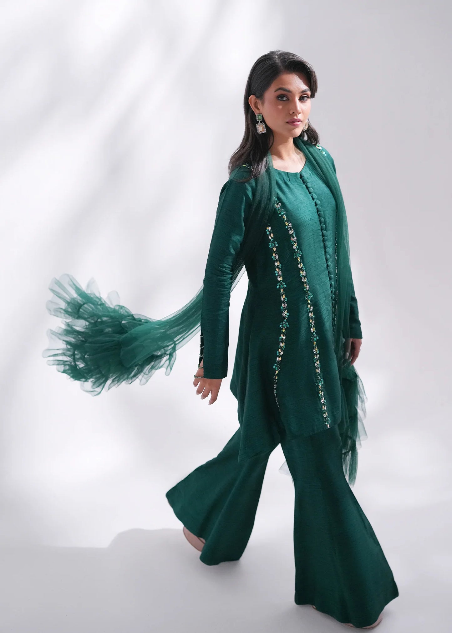 MEHAK YAQOOB COUTURE - Jade