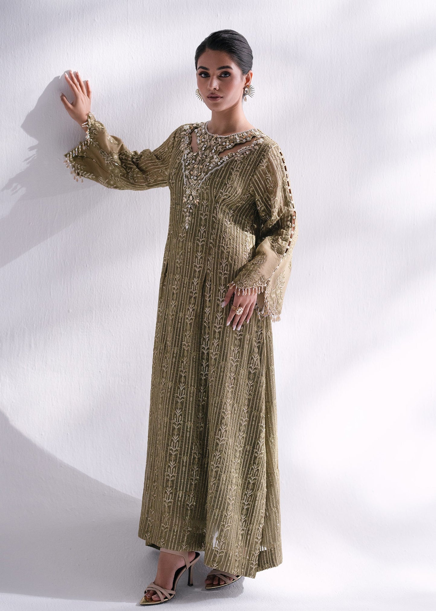 MEHAK YAQOOB COUTURE - Peridot