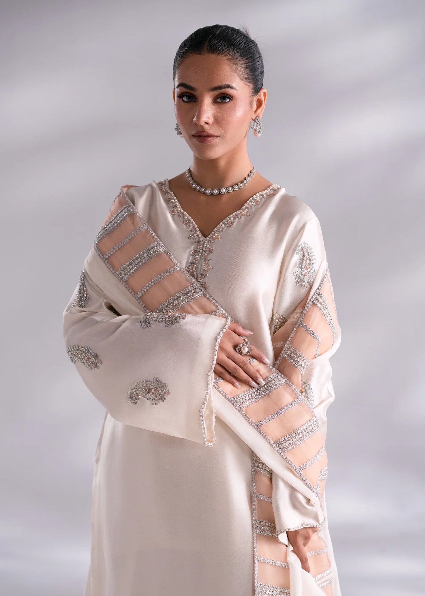 MEHAK YAQOOB COUTURE - Opal
