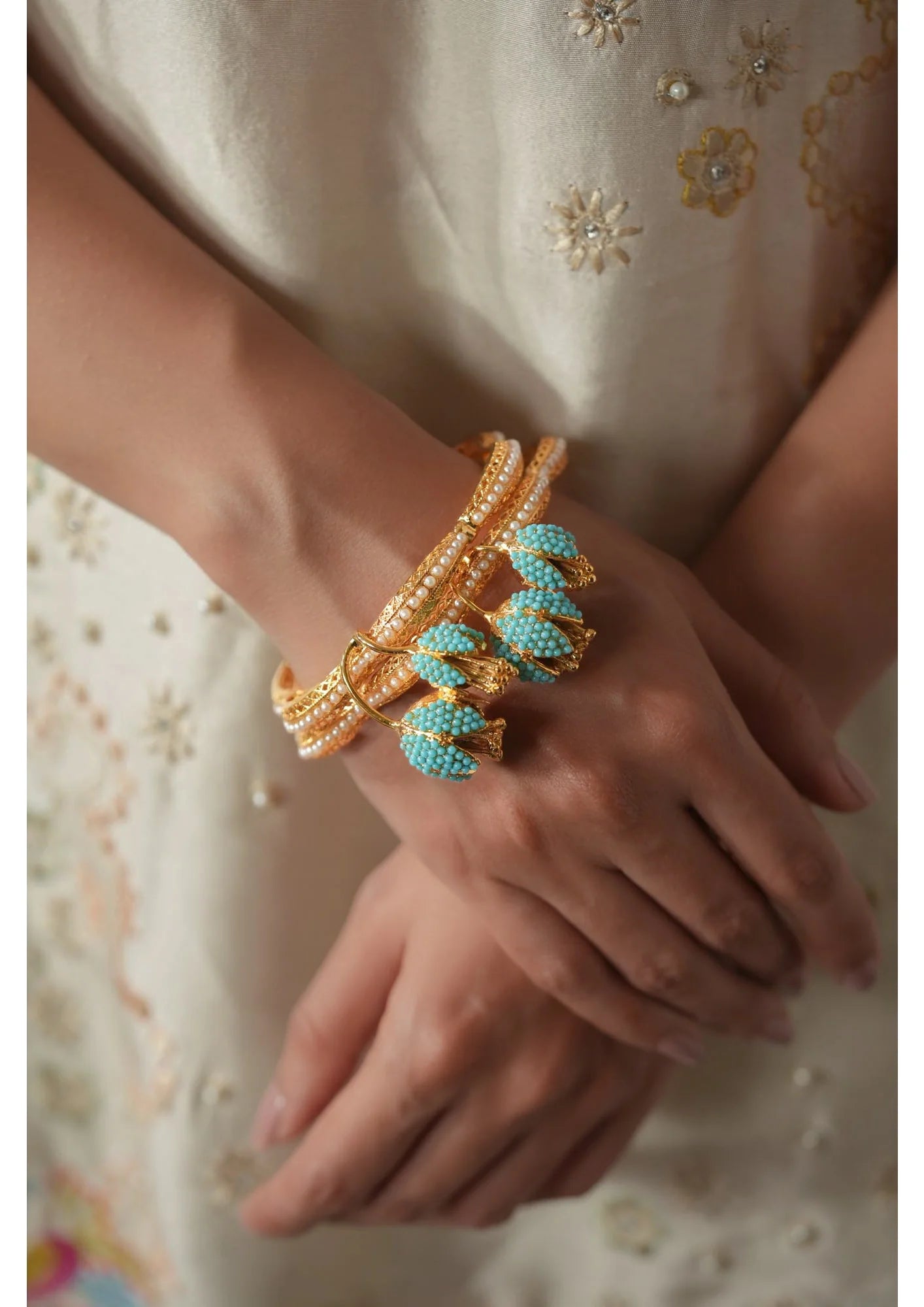 ESFIR - Mina Bangle
