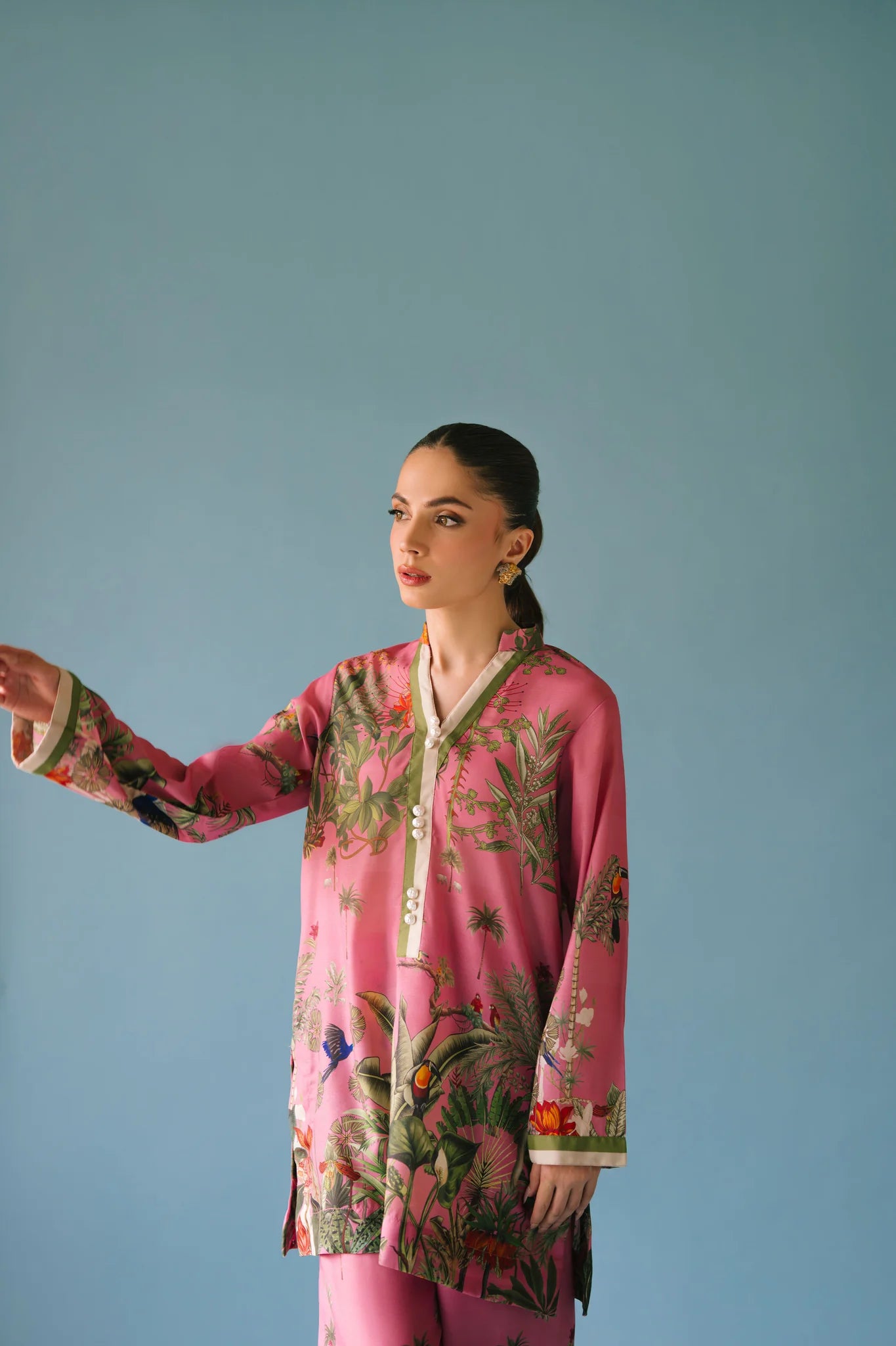 Sammy K - Enchanting Garden