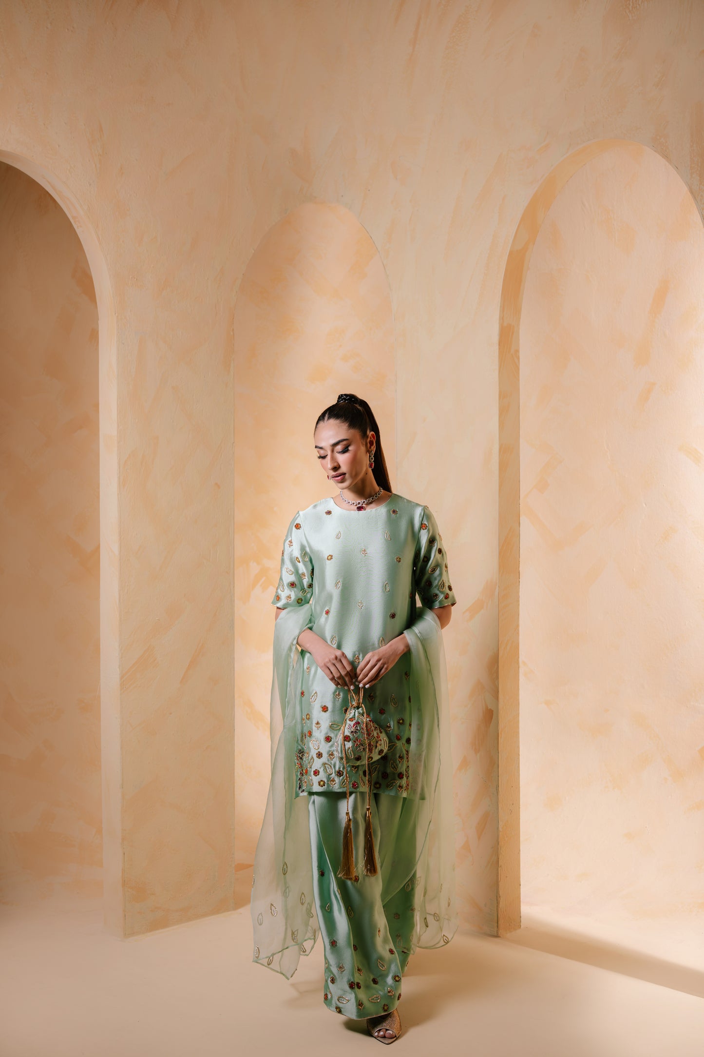SAMMY K - Mint Green with potli