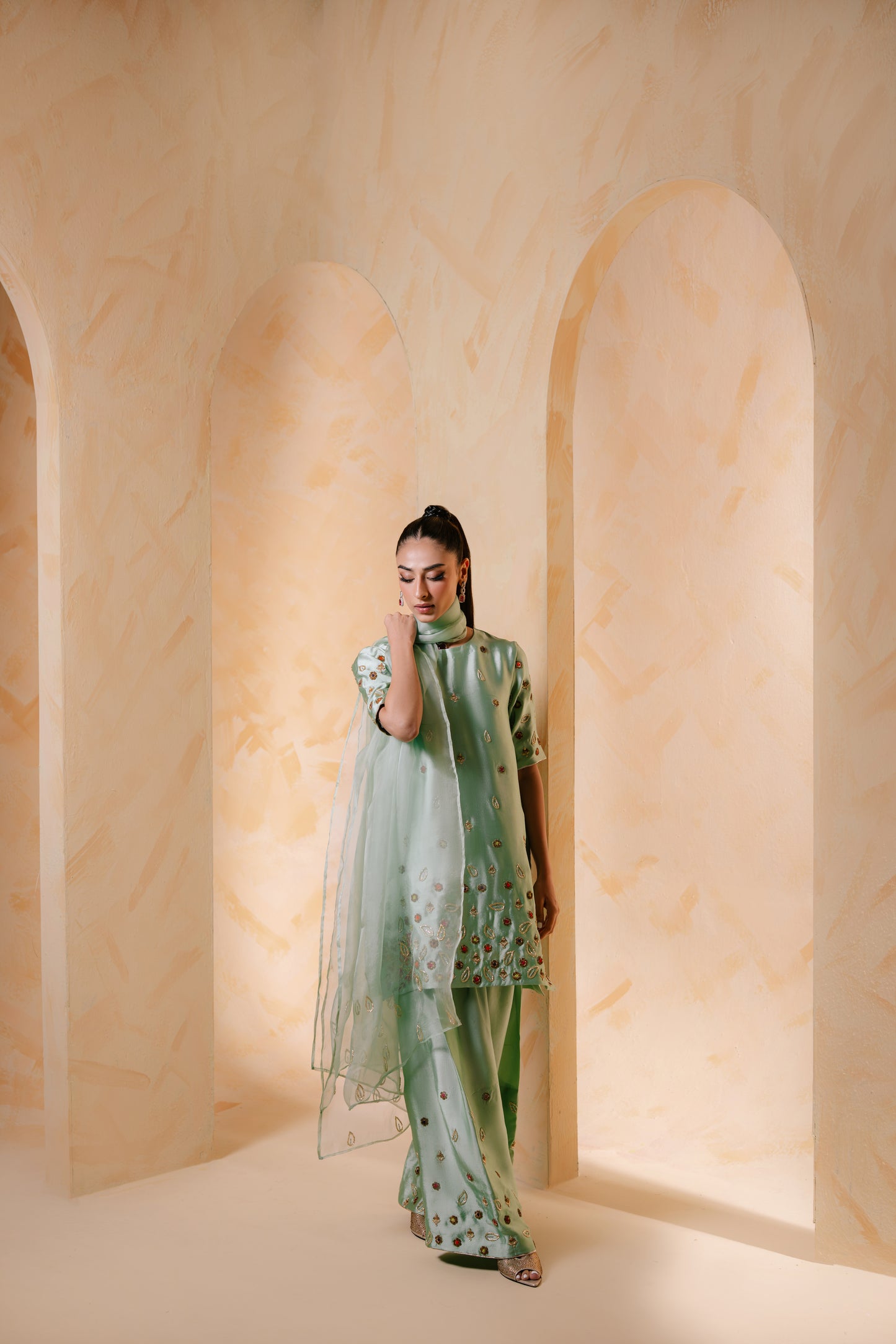 SAMMY K - Mint Green with potli