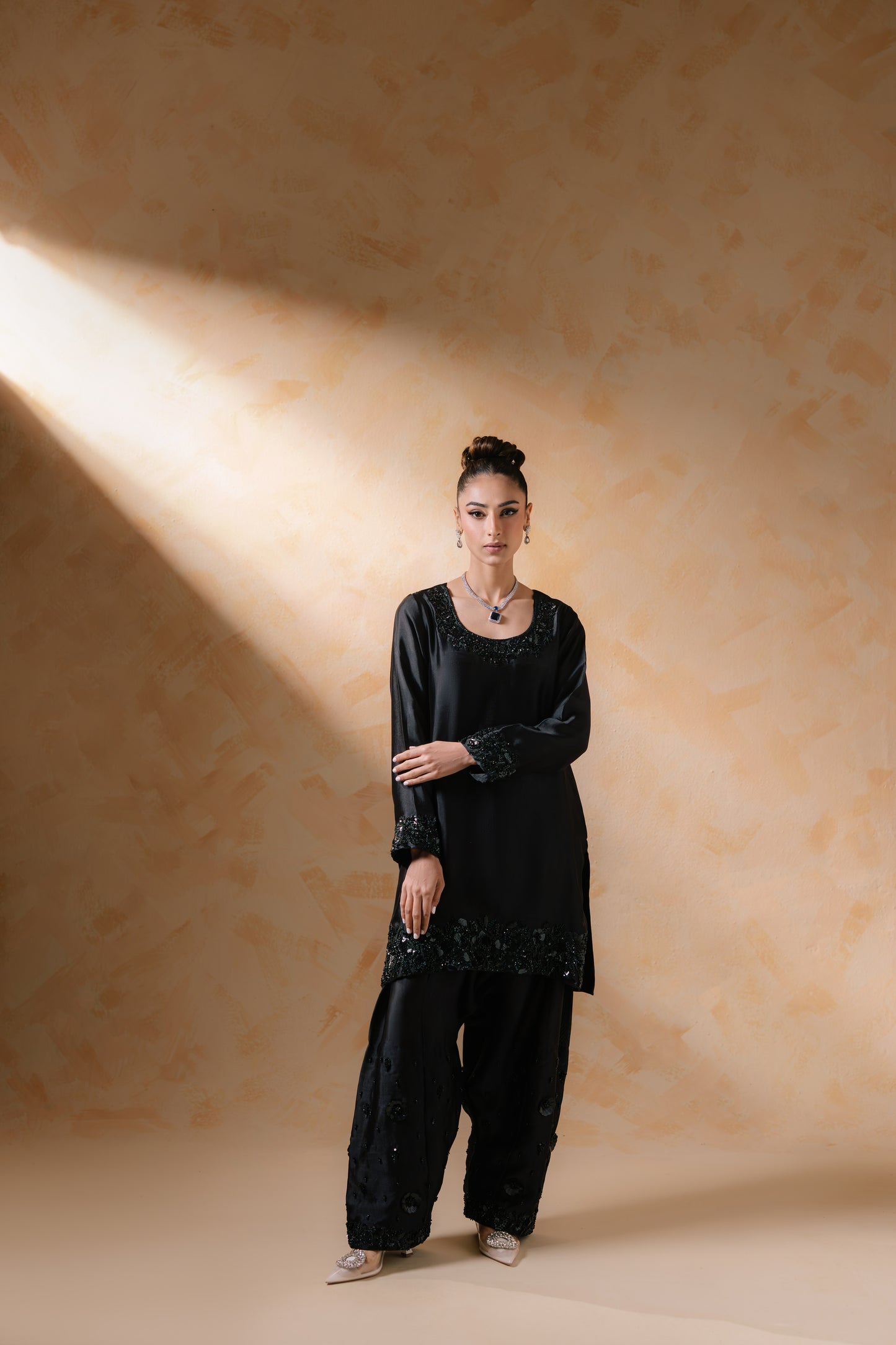 SAMMY K - Black Snow