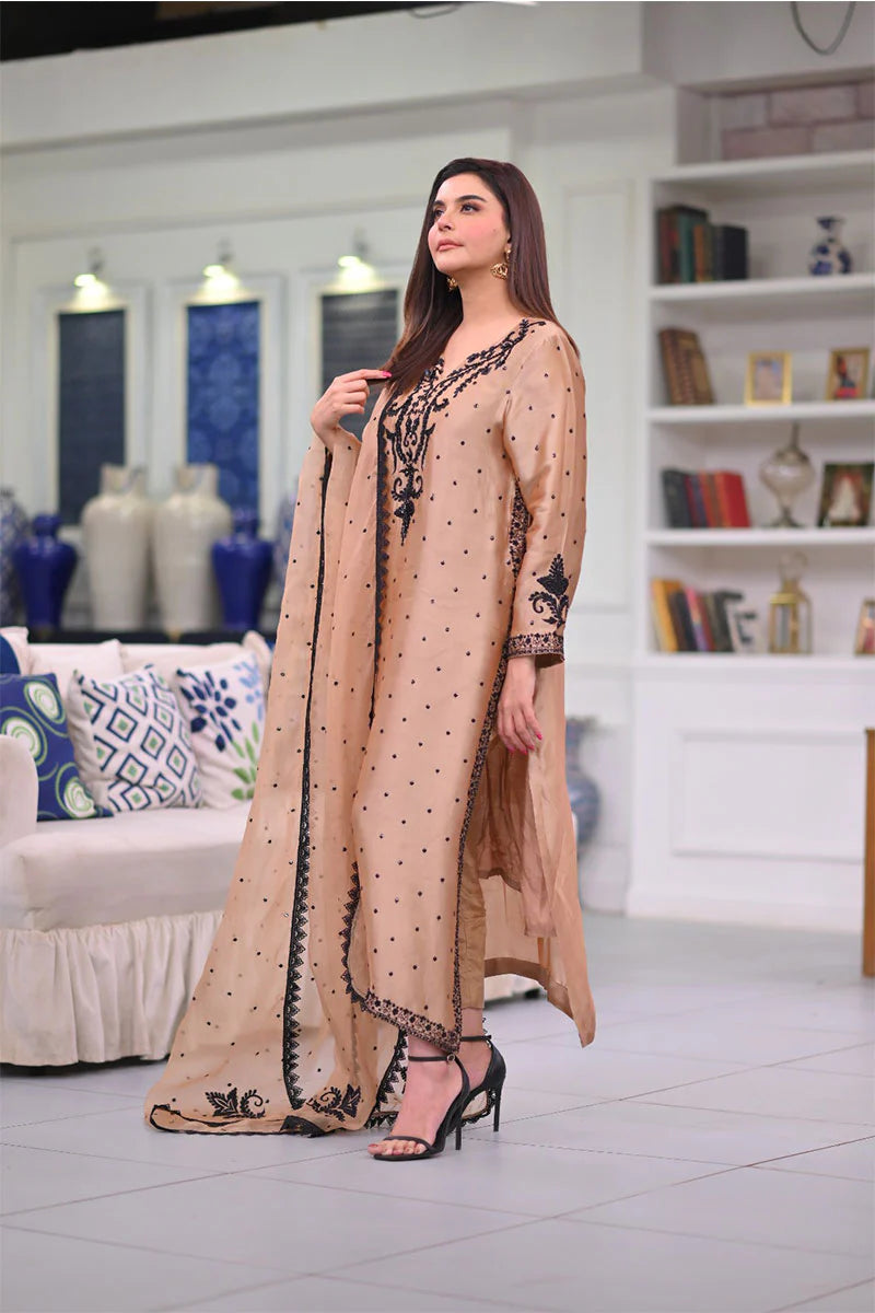 Hafsa Malik - LAVISA