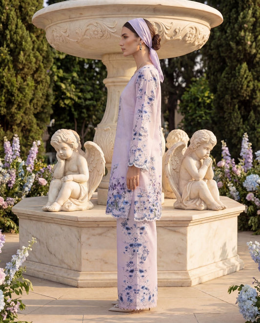 THREADS AND MOTIFS - Lavender Echoes