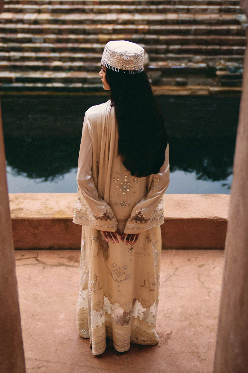 SUMAIRA KHANANI- Elyza