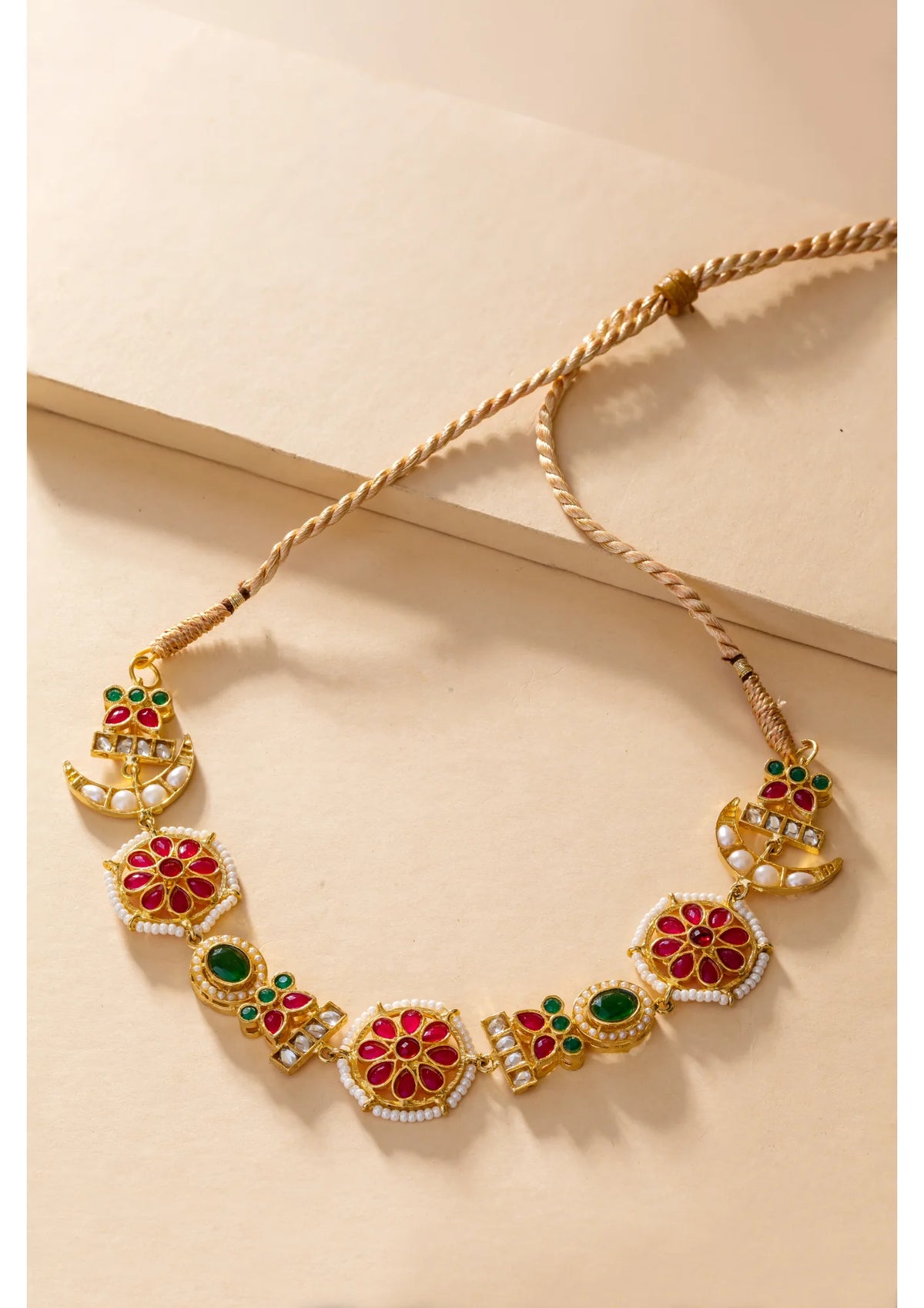ESFIR- Qamri choker