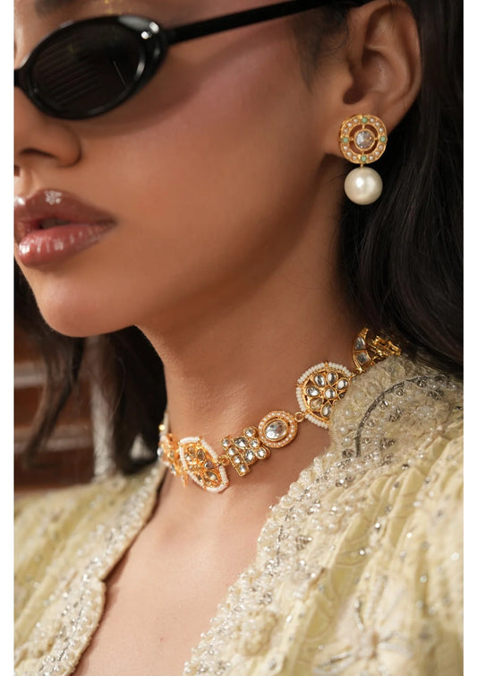 ESFIR- Qamri choker