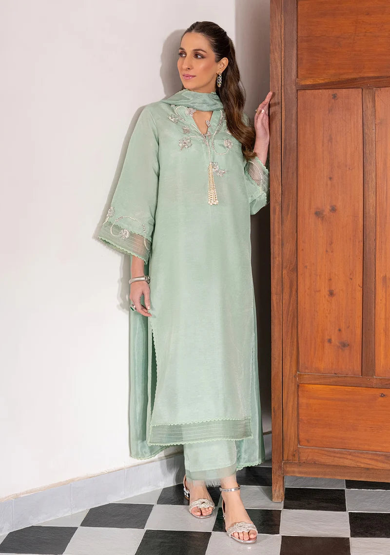 ZAINAB ZULFIQAR -  Raya mint