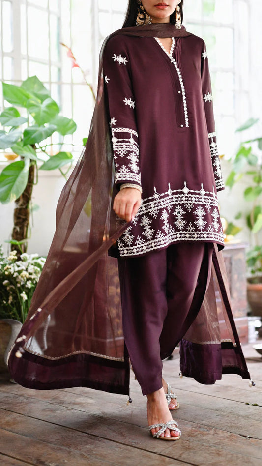 ZAH STUDIO - Rayna Burgundy