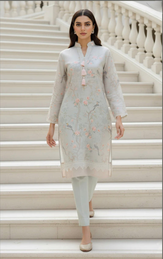 THREADS AND MOTIFS-  Mint green