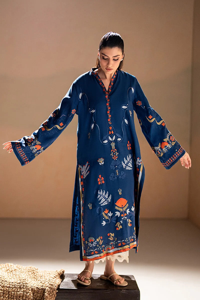 SUMAIRA KHANANI- Tia