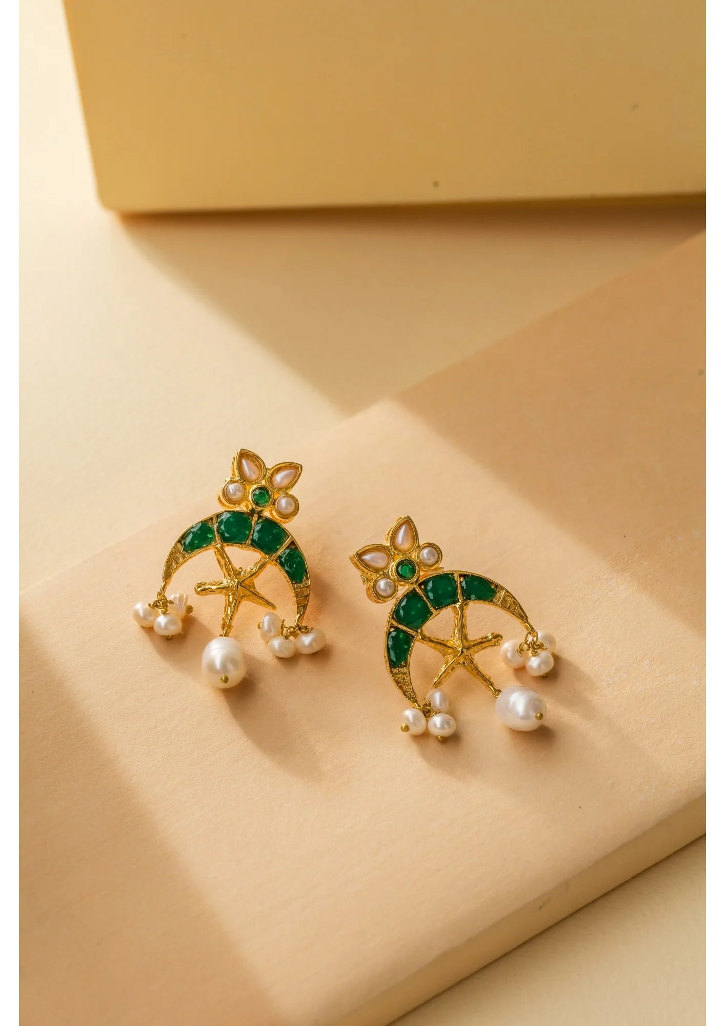 ESFIR - Parcham danglers