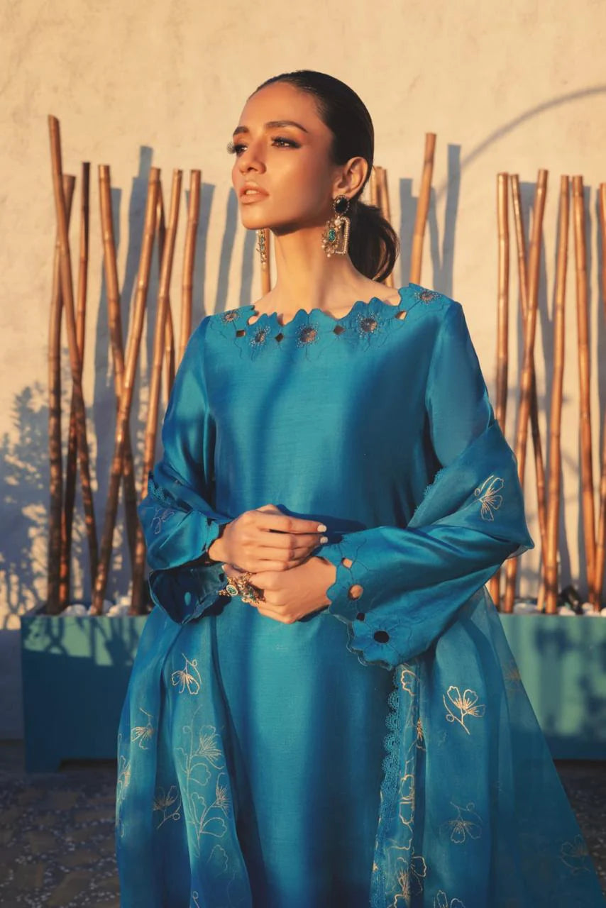 ANAM AHKLAQ - Azure in Red Color