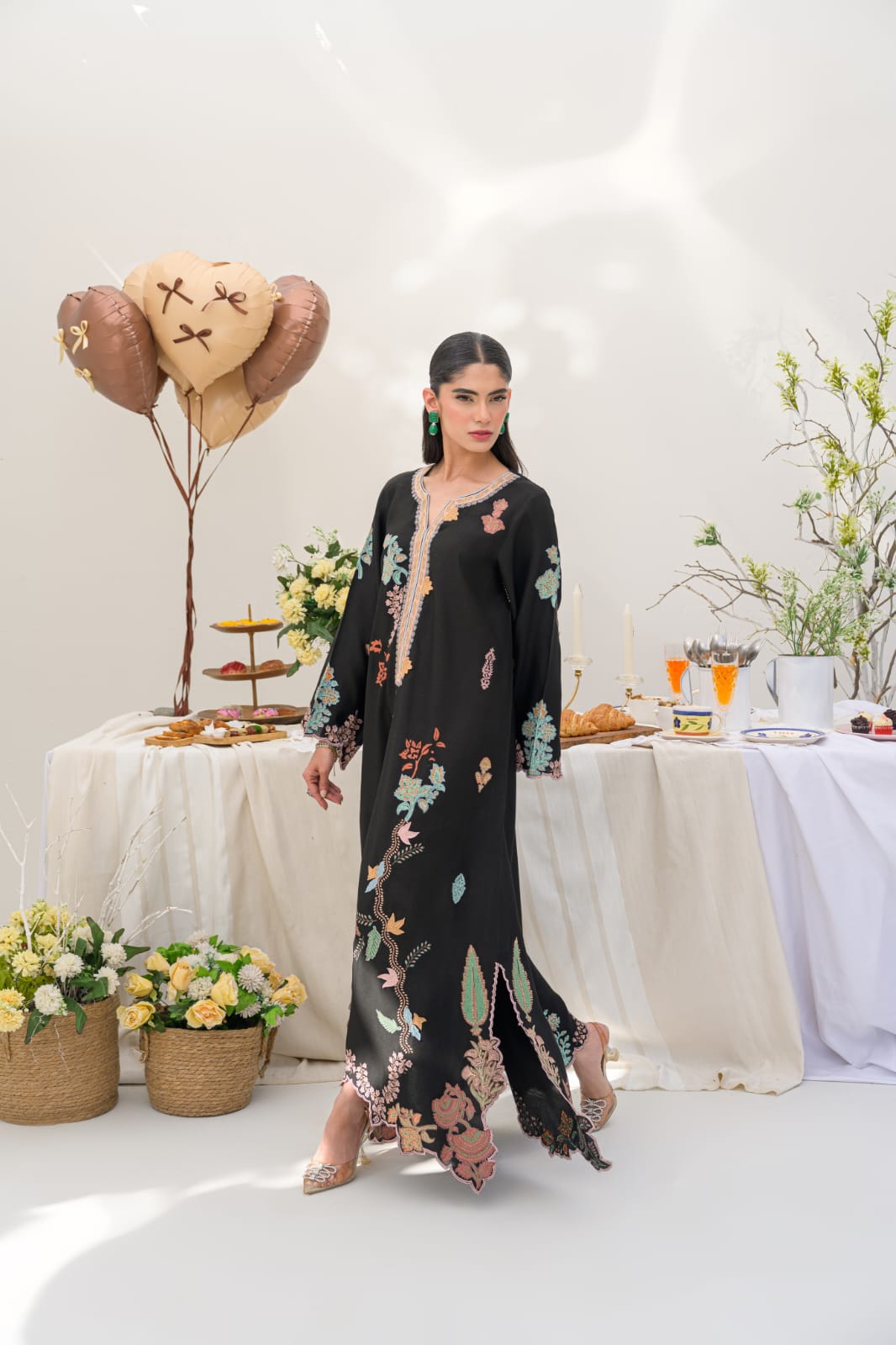 KOMAL LAKHANI - Midnight Garden Kaftan