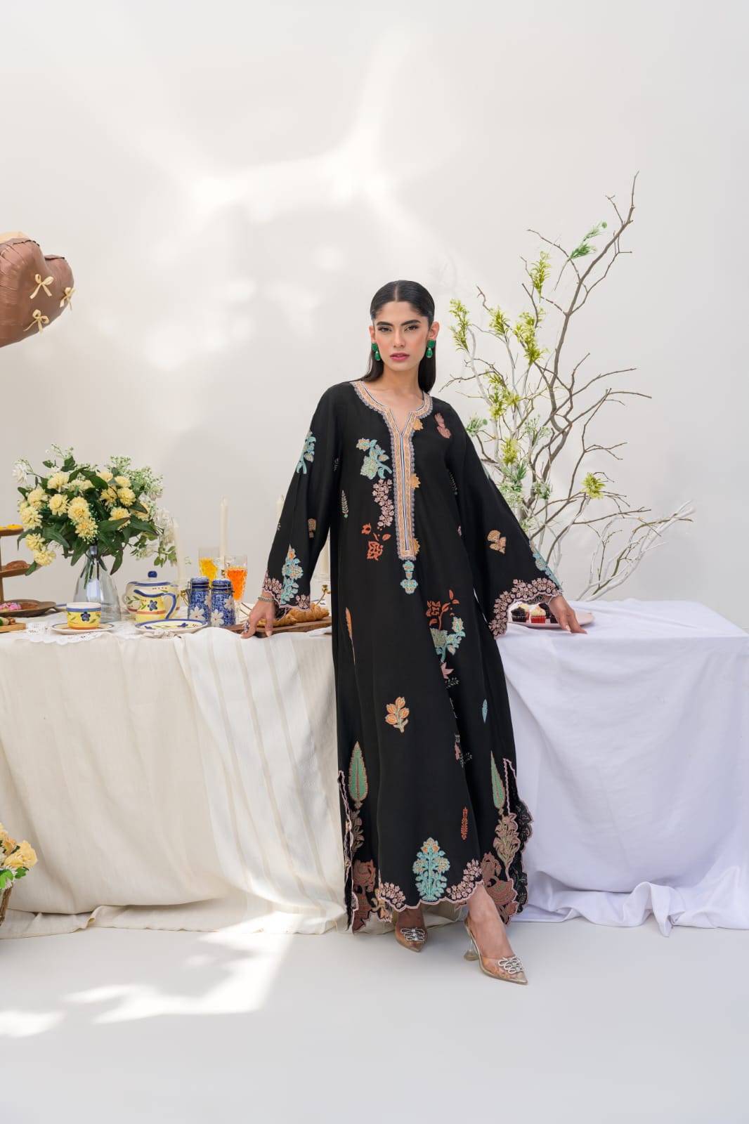 KOMAL LAKHANI - Midnight Garden Kaftan