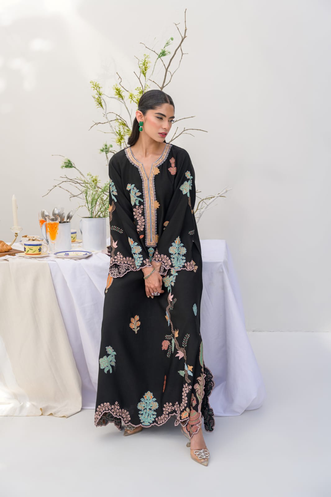 KOMAL LAKHANI - Midnight Garden Kaftan