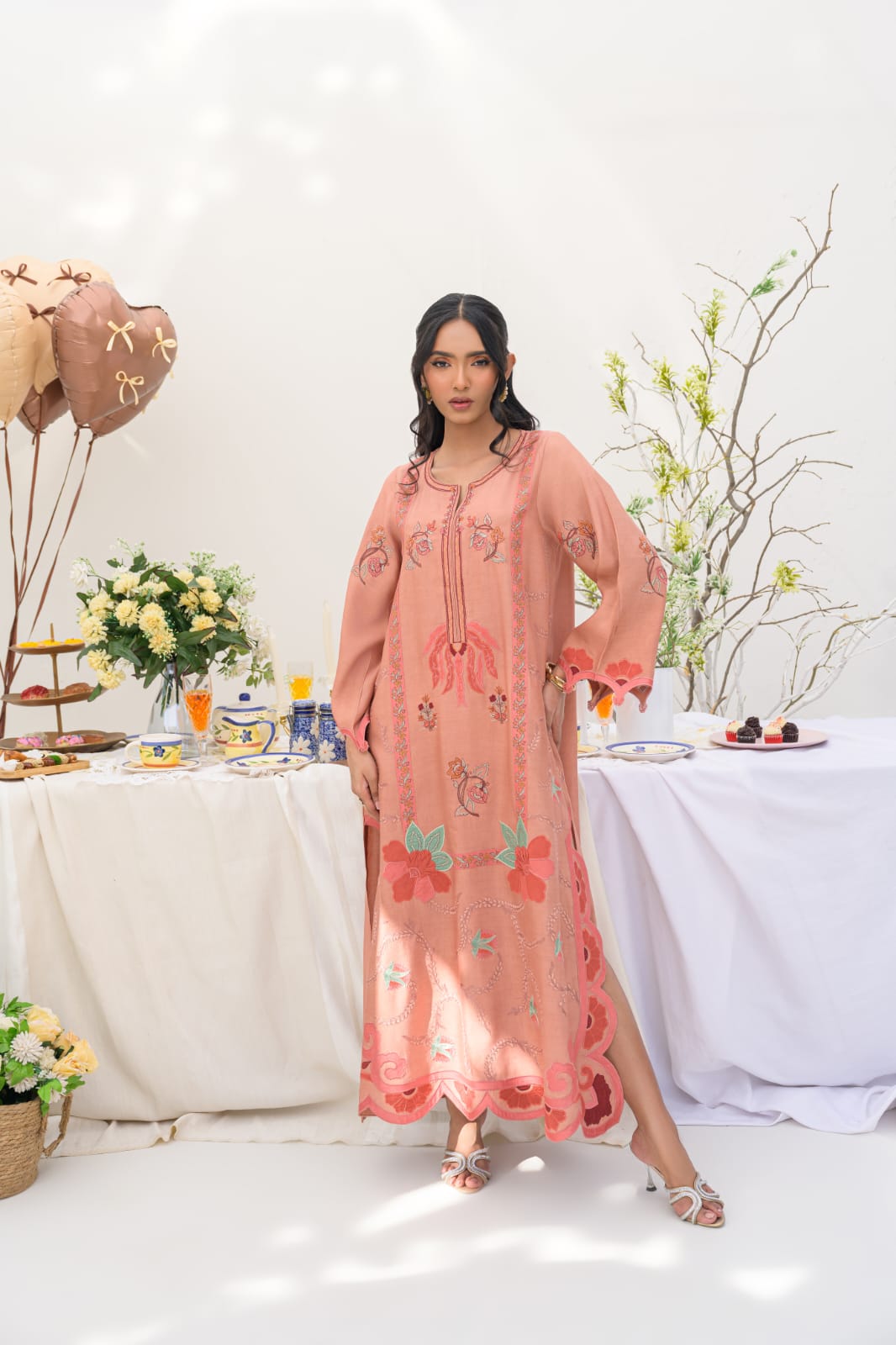 KOMAL LAKHANI - Amber Radiance