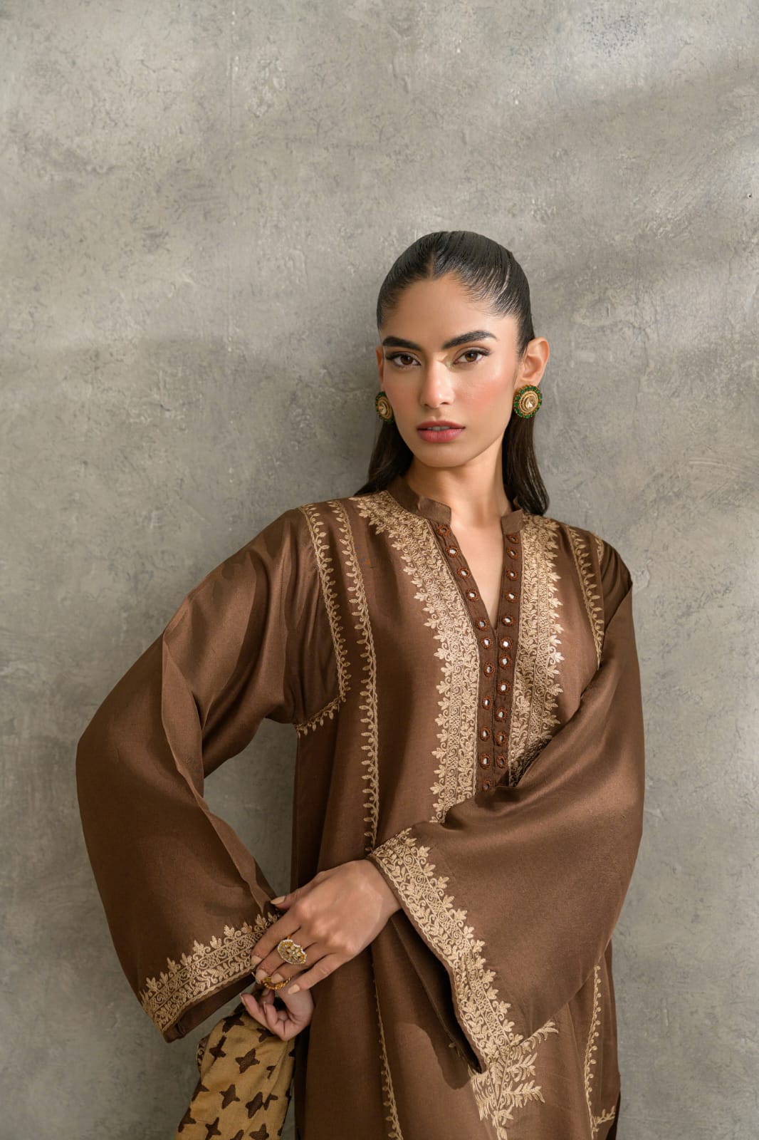 KOMAL LAKHANI - Espresso Ember