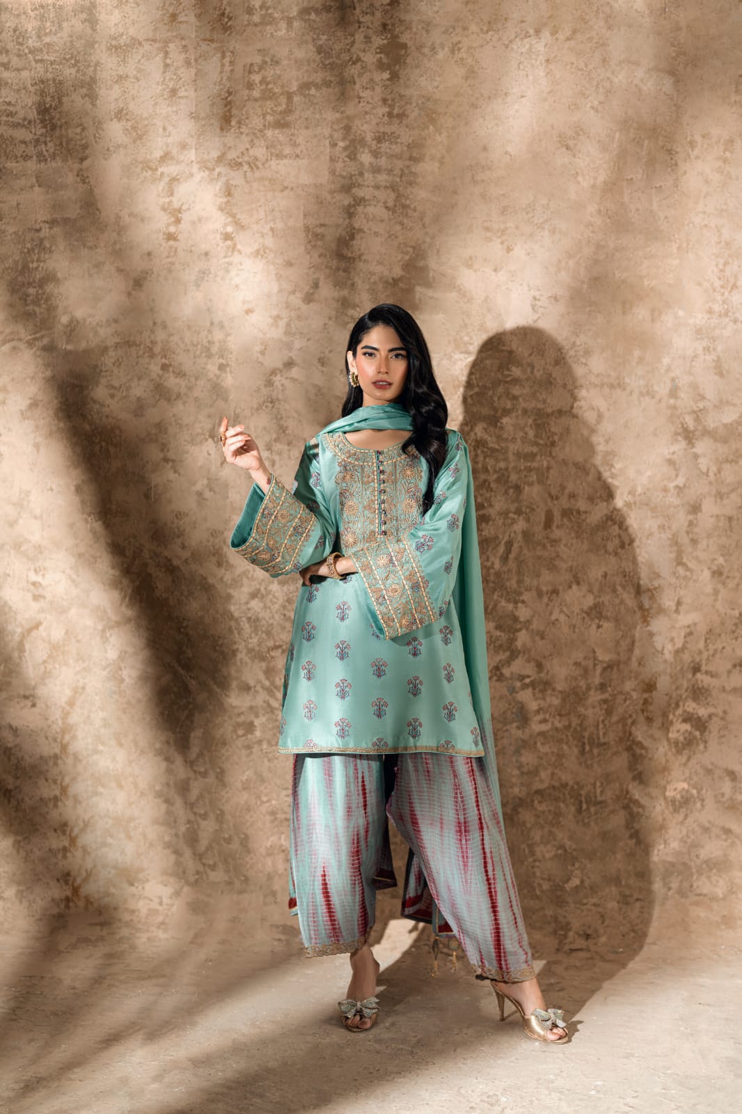 KOMAL LAKHANI - Turquoise Tie-Dye Luxe