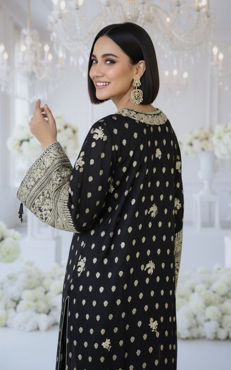 THREADS AND MOTIFS - Classic Onyx