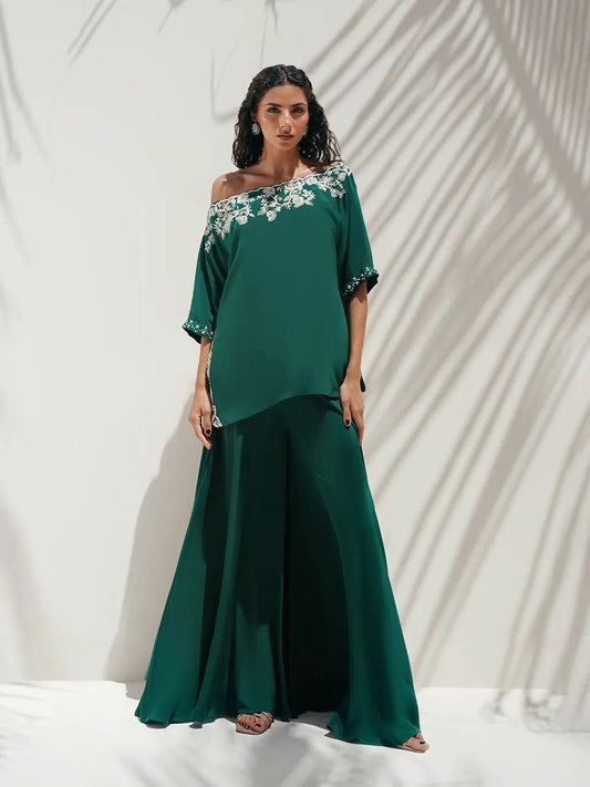 FARAH ZUBAIR -  Emerelle