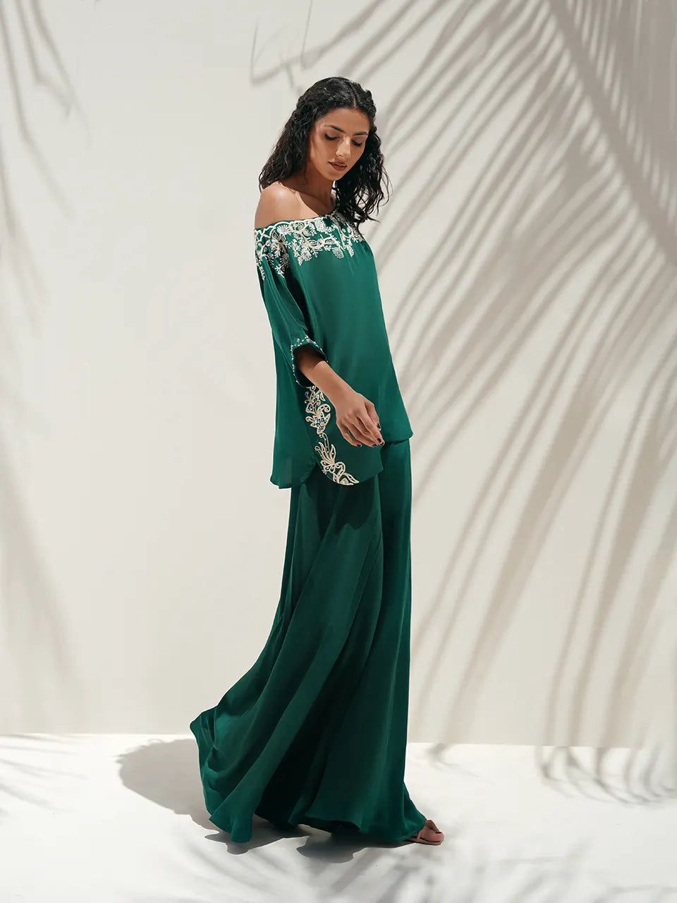 FARAH ZUBAIR -  Emerelle