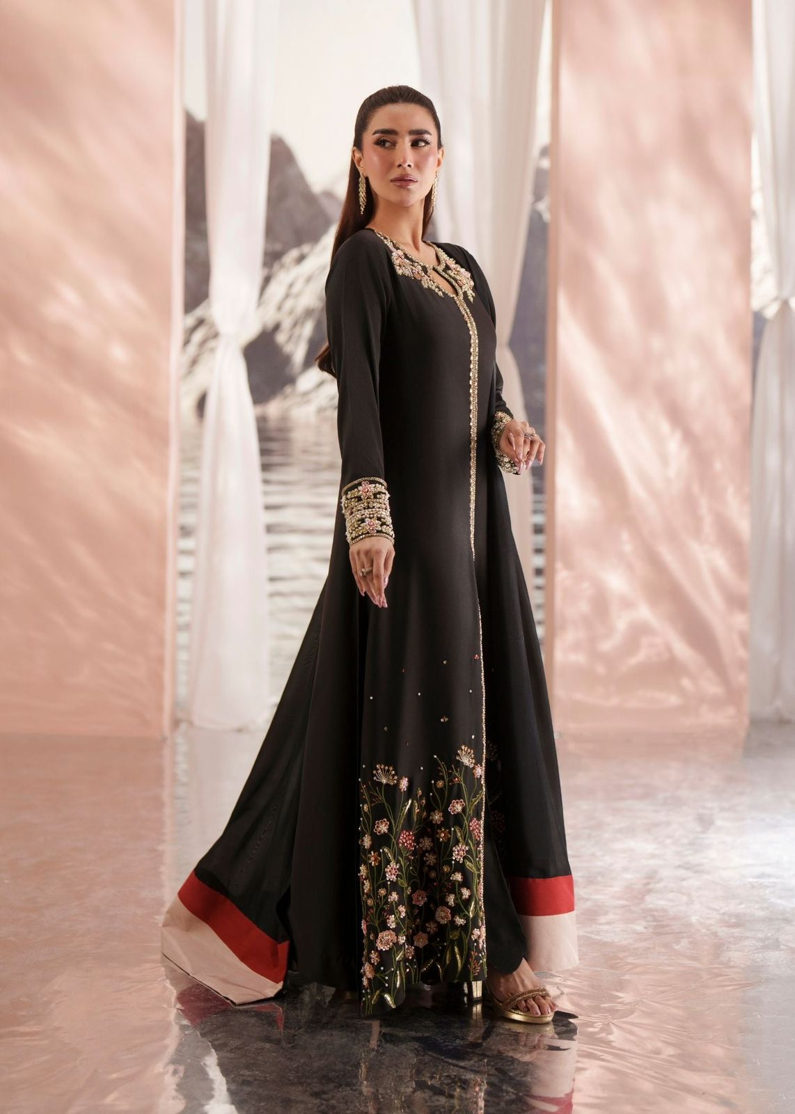MEHAK YAQOOB COUTURE - Muse