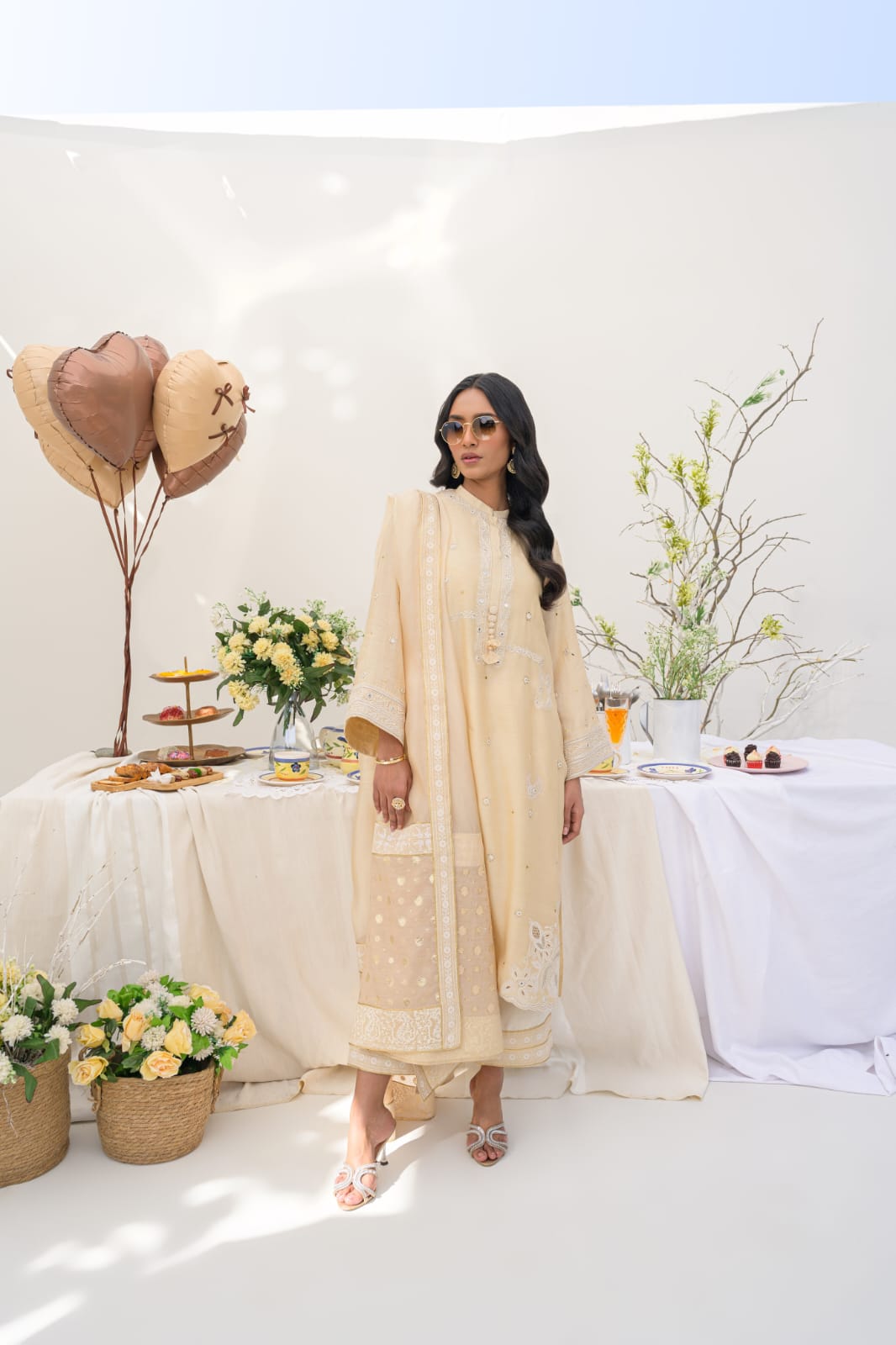 KOMAL LAKHANI - Vanilla Dew
