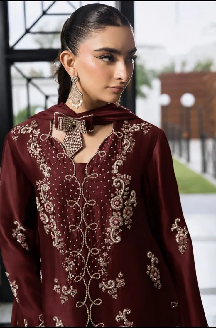 CHIC OPHICIAL   - Cherry Maroon