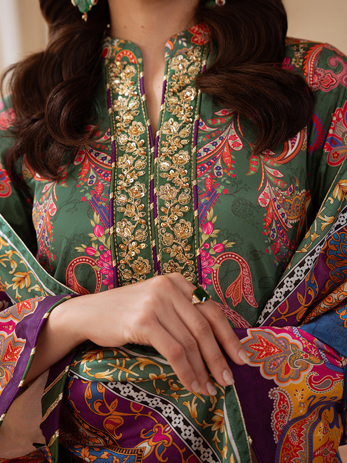 GULAAL - Majestic Mosaic