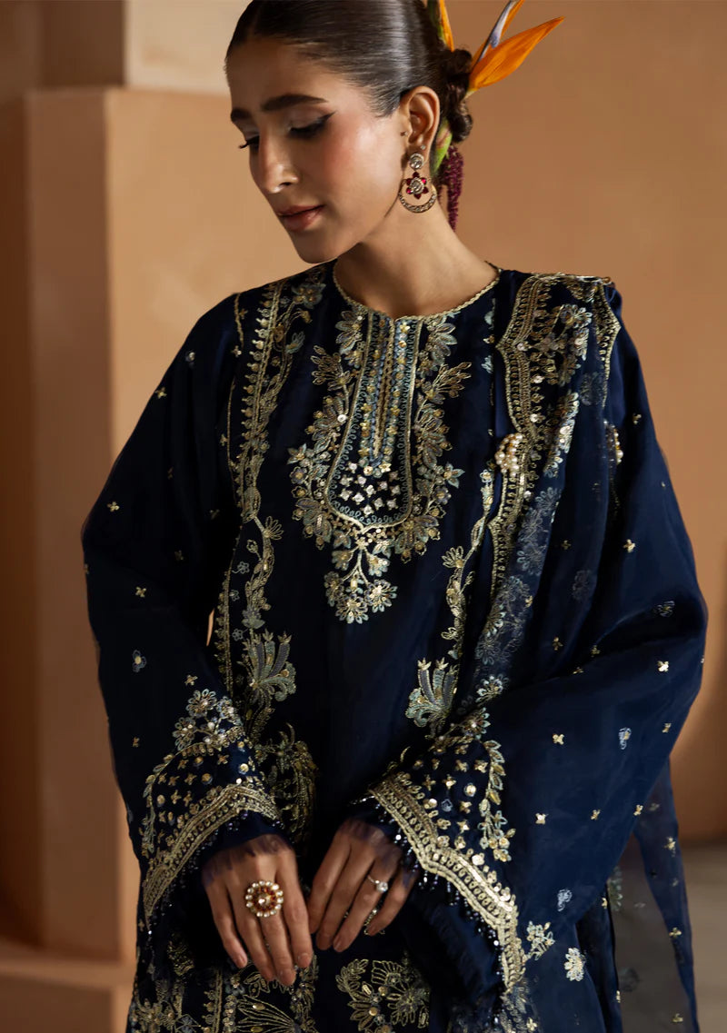 ZAINAB ZULFIQAR - Bolour
