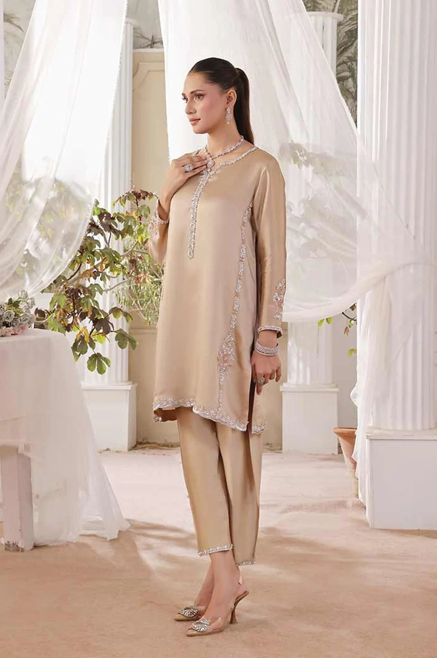 HAFSA MALIK - Celine