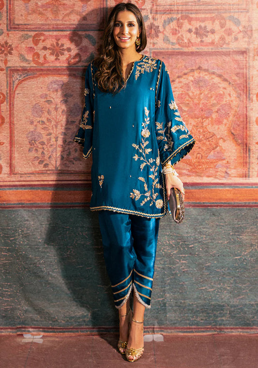 ZAINAB ZULFIQAR - Firouzeh Maroon