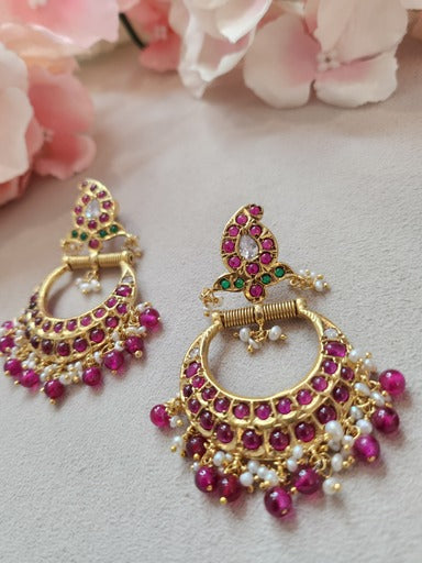 VINANTI MANJI JEWELRY - Featuring a pair of gold finish traditional chandabali earrings
