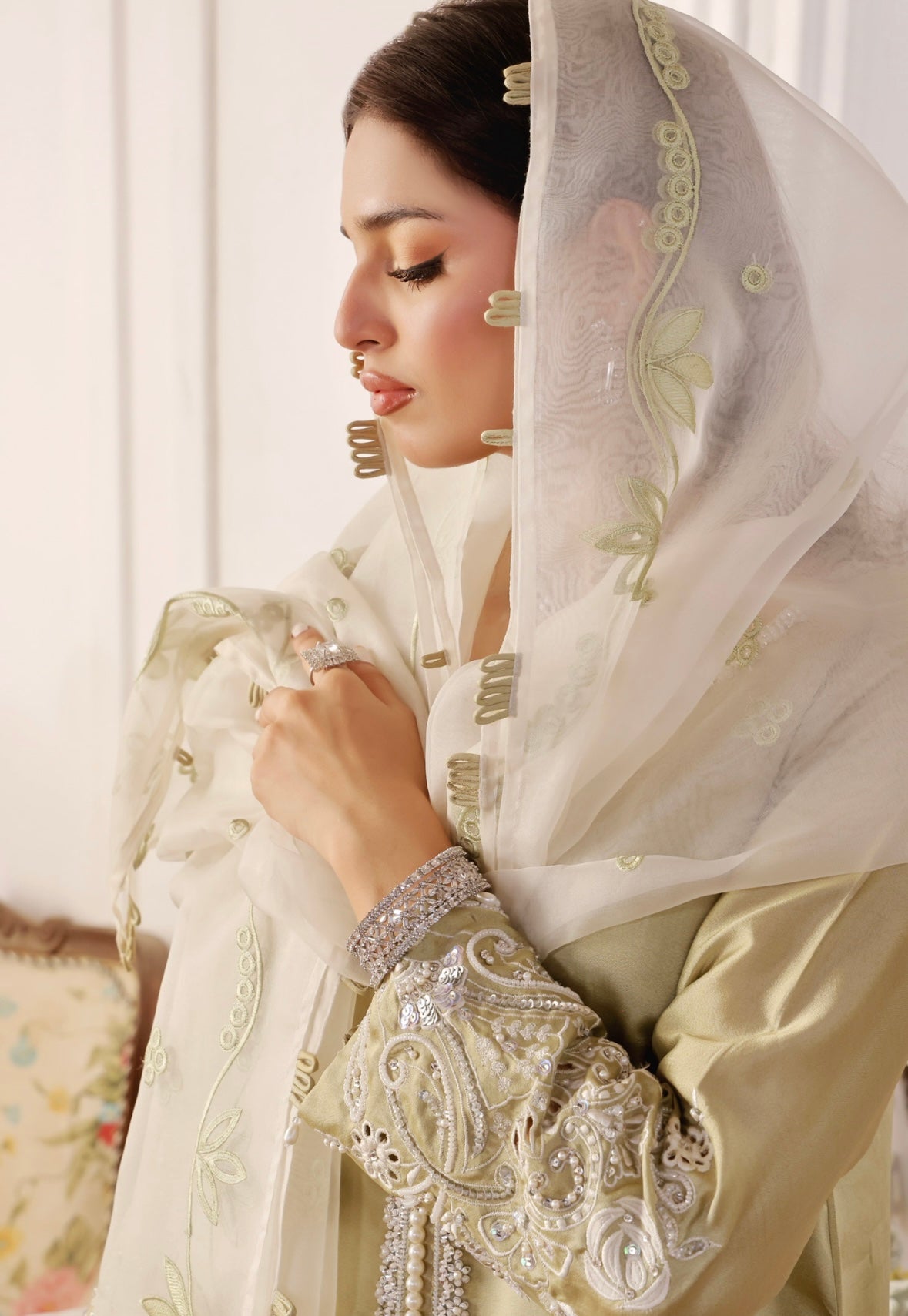 Hafsa Malik - Layan
