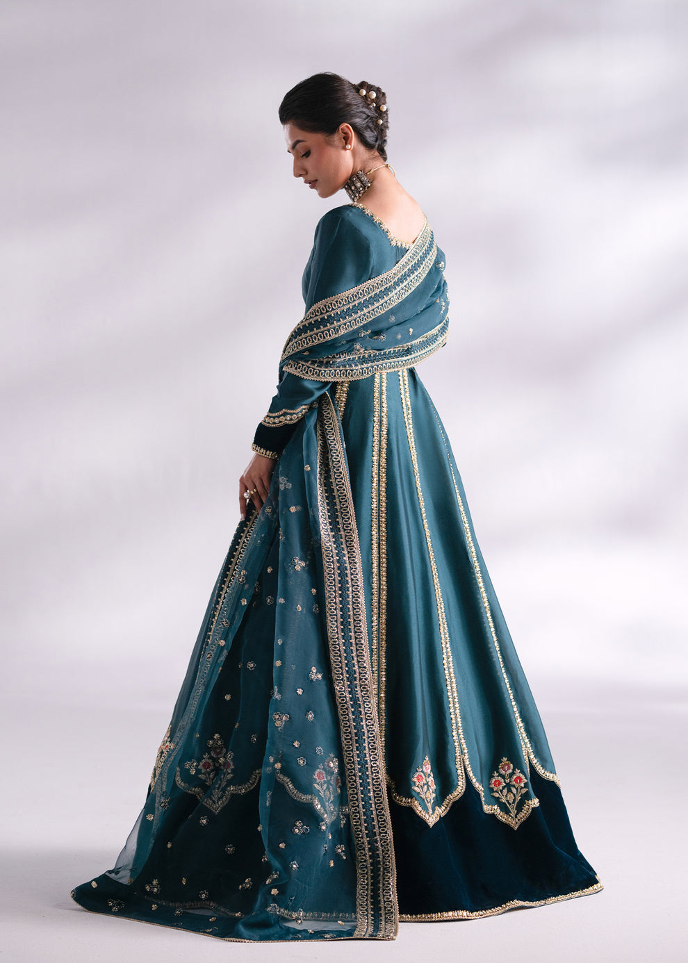 Mehak Yaqoob Couture - Zircone