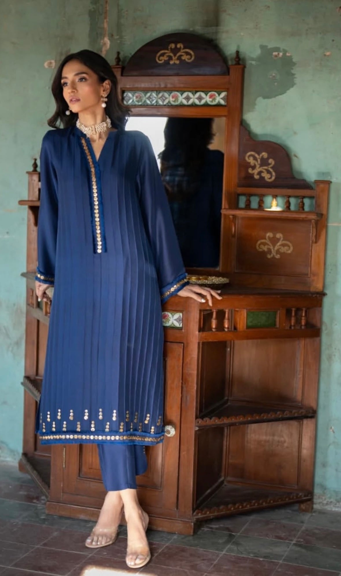 KOMAL LAKHANI - Blue Maryum