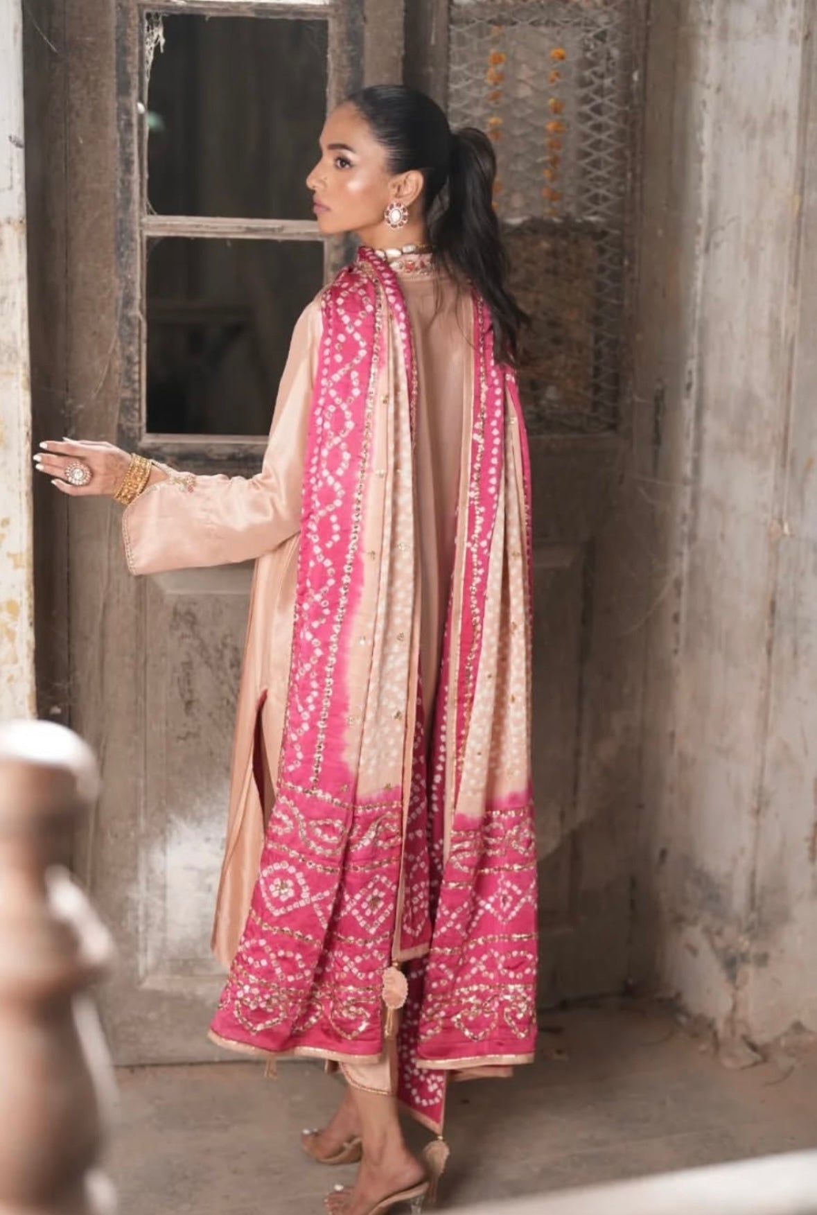 KOMAL LAKHANI - Zarina Peach