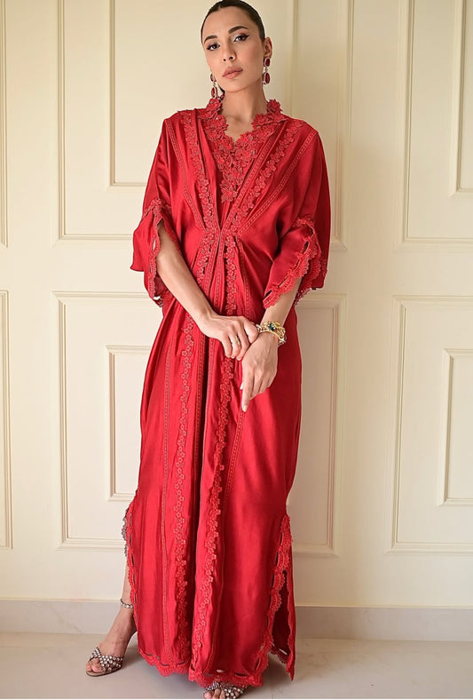UMA DARA - Red Rose Kaftan