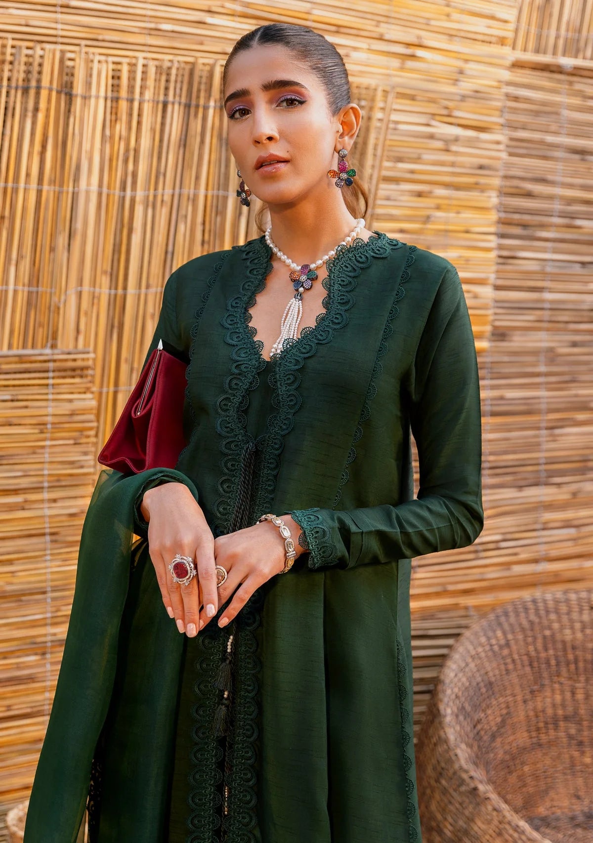 ZAINAB ZULFIQAR - Layaan Green