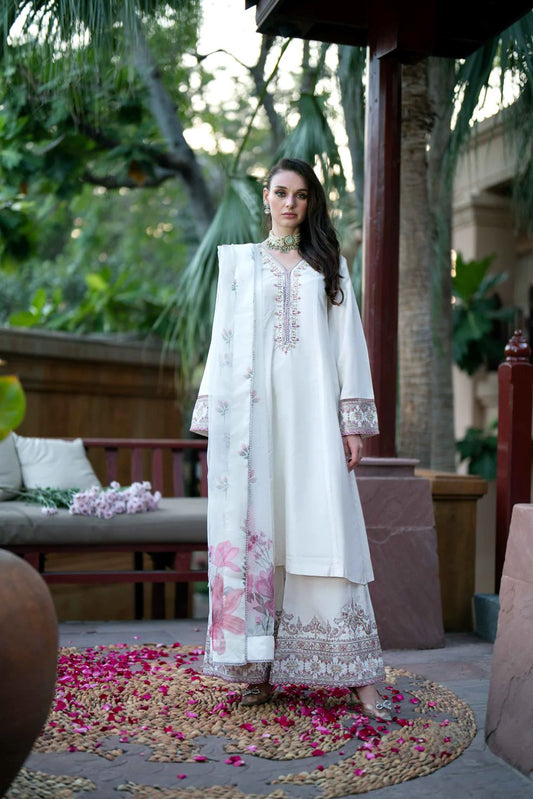 Mehak Yaqoob - Zhala White