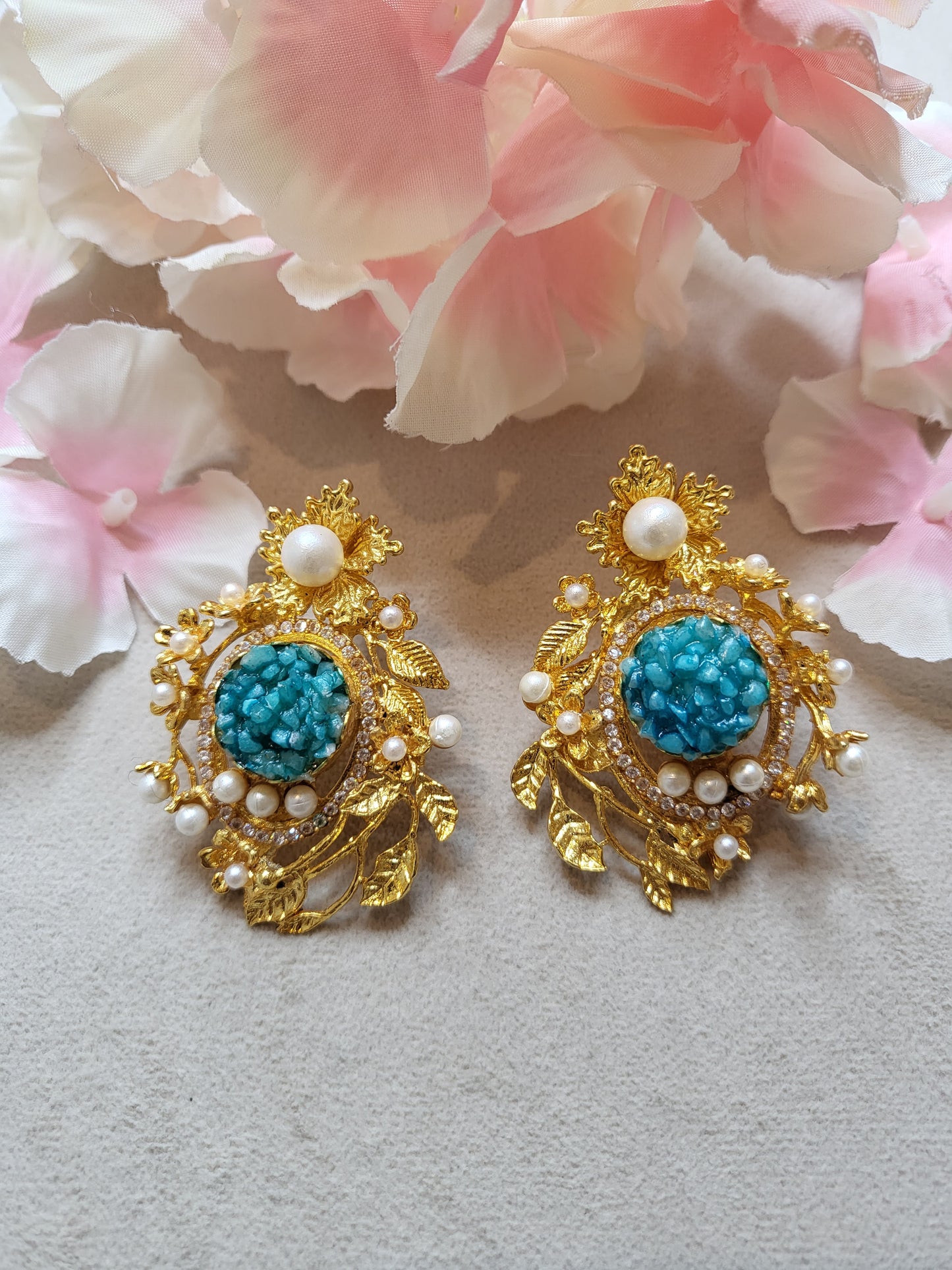 HAMSA JEWELRY - Blue-green gemstone Earrings