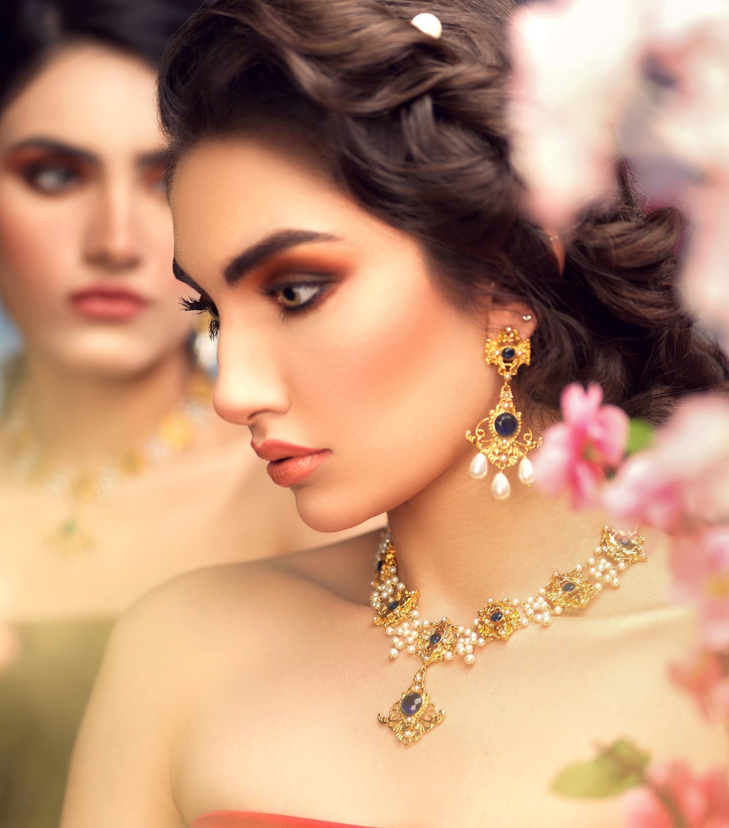 ESFIR JEWELS - Marie Antionette Earrings (EMERALD GREEN)